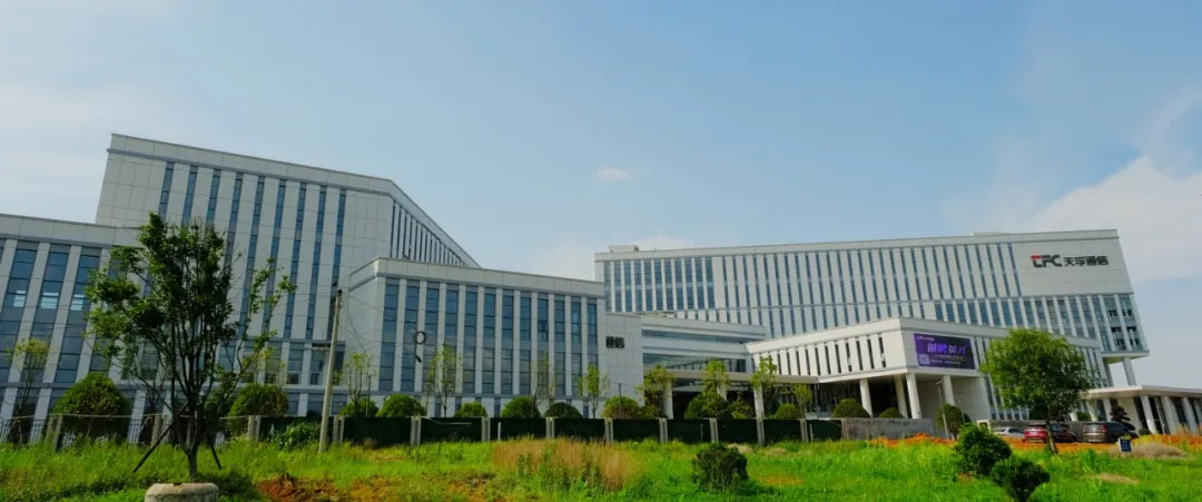 wMASNouuXIdoPndwHcLcm71My6eWeIof78WIzaRR